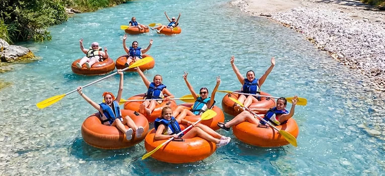 Gizlikent tubing rafting aktivitesi